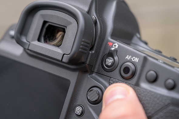 به روز رسانی نرم افزار داخلی دوربین برای دوربین های کانن 1D X Mark III و EOS M6 Mark II